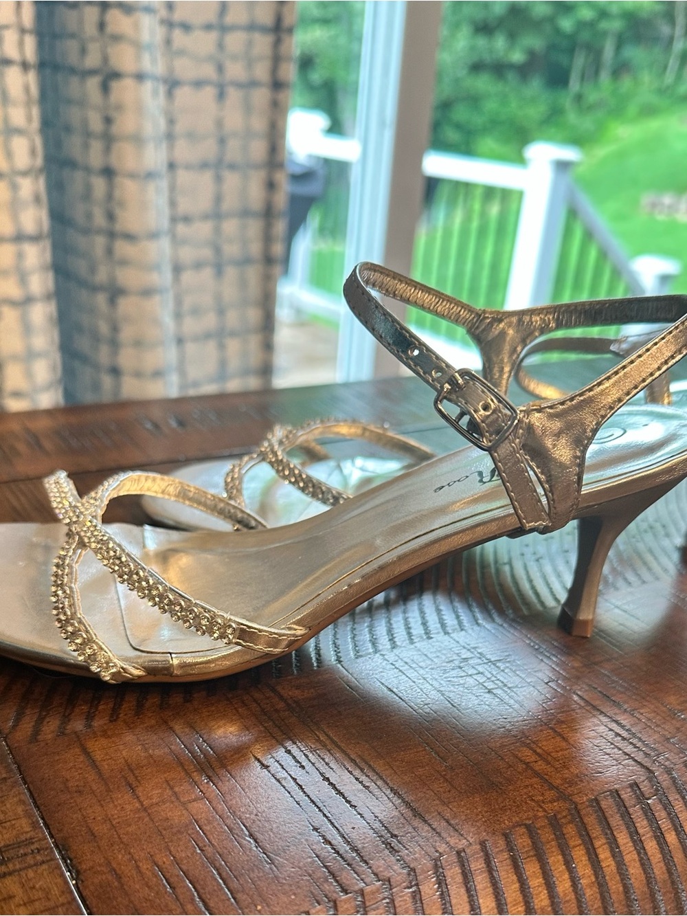Metallic Strappy Women's Dress Sandals -Silver